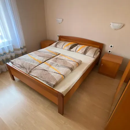 Apartment House Rose Rabac